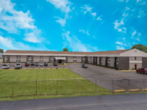 Super 8 by Wyndham South Holland Hotels in Cook County
