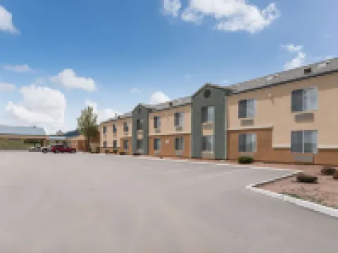 Quality Inn Williams Near Grand Canyon Hotels near Bearizona Wildlife Park