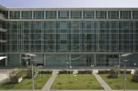 NH Savona Darsena Hotels in Савона