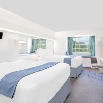 Microtel Inn & Suites by Wyndham Broken Bow