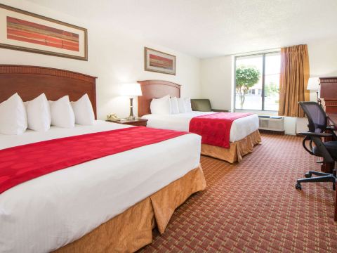 Ramada by Wyndham Enid