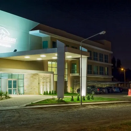 Howard Johnson by Wyndham Neuquen