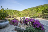 Ulsan Daeunsan Valley Pension Hotels near Namchang-Yeog