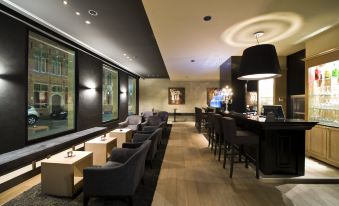 Flanders Hotel