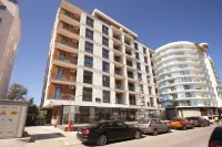 Lotus 7 Silver Hotels in Mamaia