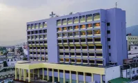 Dolphin Hotel Hotels near Avani Gardens