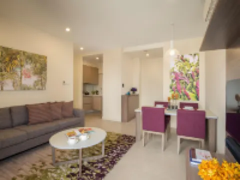 新山盛捷依斯干達美迪尼服務公寓 鄰近馬來西亞樂高水上樂園的酒店