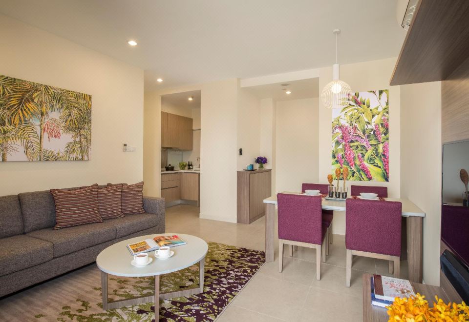 2. 서머셋 메디니 ..