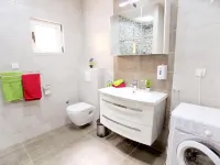 Apartments Viki Hotels in Rogac