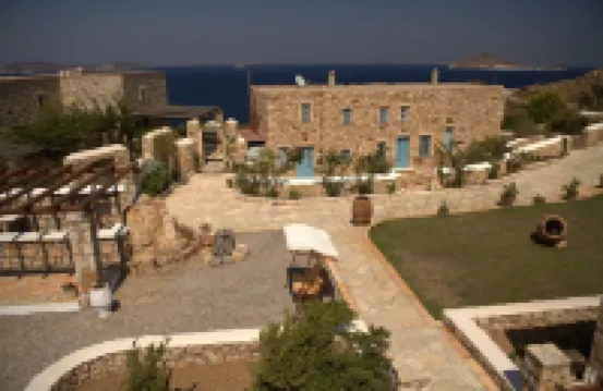 Eirini Luxury Hotel Villas