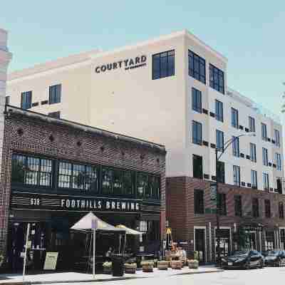 Courtyard Winston-Salem Downtown Hotel Exterior