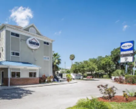 Tampa Bay Extended Stay - Airport โรงแรมใกล้สนามกอล์ฟร็อคกี้พอยท์กอล์ฟ