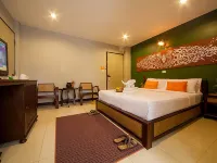 Cm Night Bazaar Boutique Hotel Отели рядом с достопримечательностью «Мост Наварат»