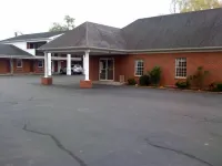 Bourbon Capital Inn - 3-Star