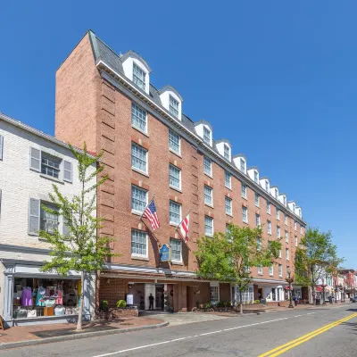Georgetown Inn Hotels near Hardy Recreation Center