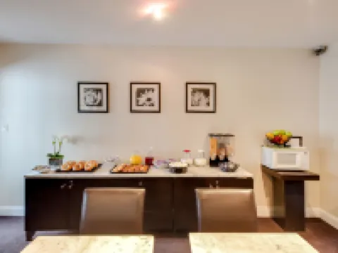 The Andrew Hotel Hotels in North Hempstead