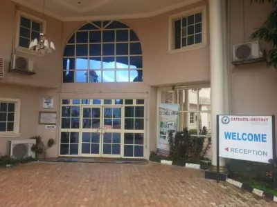 Definite Destiny Asaba Hôtels à : 