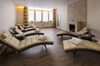 Hotel Saigerhöh Wellness Spa Golf Wandern über Dem Titisee - 스파