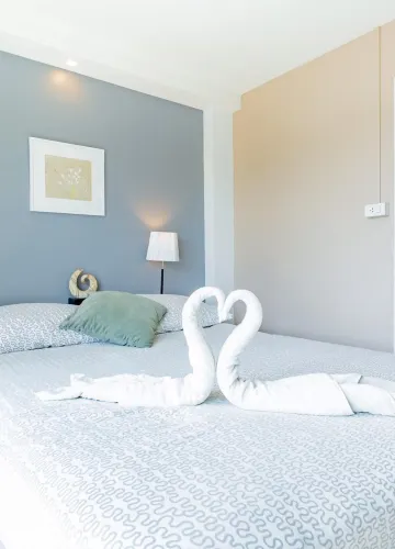 ห้องดับเบิลแบบประหยัดไม่มีหน้าต่าง ห้ามสูบบุหรี่