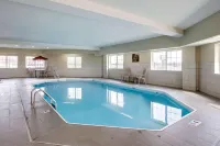 Comfort Inn & Suites Bellevue - Omaha Offutt AFB - Uima-altaat