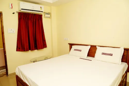 Shubhanga Residency Hotels in Srikalahasti