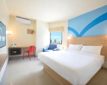 โรงแรมฮอปอินน์ อาเซียนาซิตี้ มะนิลา โรงแรมในปารานาคิว