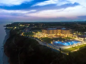 King Maron Wellness Beach Hotel