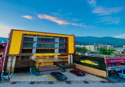 Hotel Divine Lakshmi Ganga