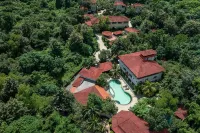 Amritara Aura Resort & Spa Hotels in Mandrem