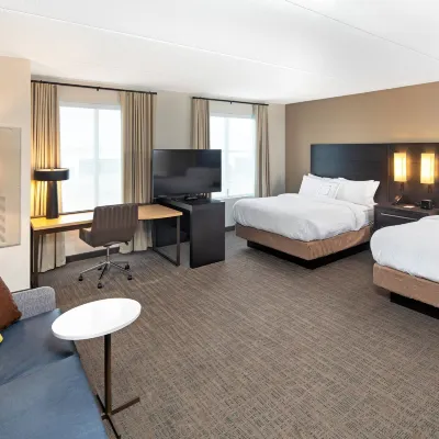 Residence Inn Toronto Mississauga West Отели рядом с достопримечательностью «Торговый центр Square One»