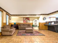 Super 8 by Wyndham Waco University Area