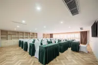 Vienna Hotel (Guangan Deng Xiaoping's Former Residence)