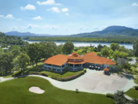 DoubleTree by Hilton Damai Laut Resort Hotels in Manjung