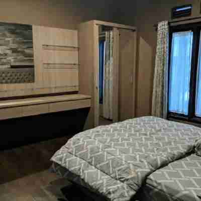 Comfort Living at Villa Kusuma Estate 36 by Vhb Group Rooms