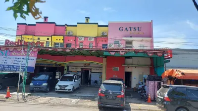 Gatsu R Hotel Các khách sạn ở Ngaliyan