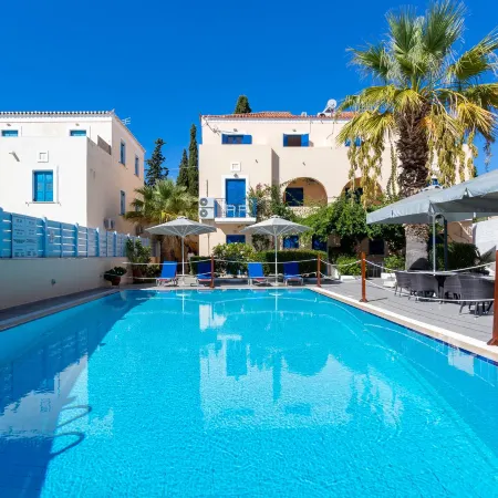 Vanas Apartments