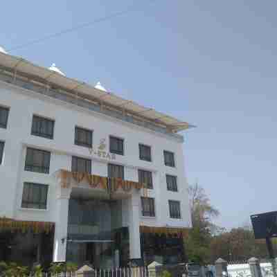 V Star Hotel Exterior