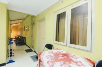 Griya Batik Giri Sekar Homestay Hotels in Danurejan