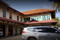 Hotel Bali Hotel a Madiun