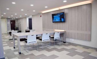 Microtel Inn & Suites by Wyndham Raleigh