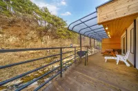 Jecheon White Pool Villa Hotels in Jecheon-si