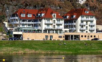 Steiger Hotel Elbschlösschen Rathen
