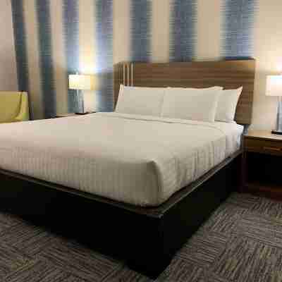 Meridian Inn & Suites Regina Airport Rooms