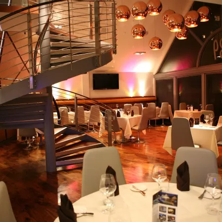 Holiday Inn Express CHESTER - RACECOURSE by IHG