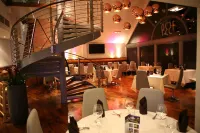 Holiday Inn Express Chester - Racecourse