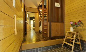 Konpeito House - Housity