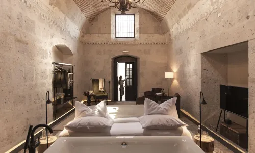 Cirqa - Relais & Châteaux