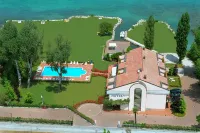 Yachting Hotel Mistral