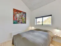 "Karen" - 900m from the Sea