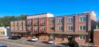 Holiday Inn Express & Suites Dahlonega - University Area Các khách sạn ở Lumpkin County